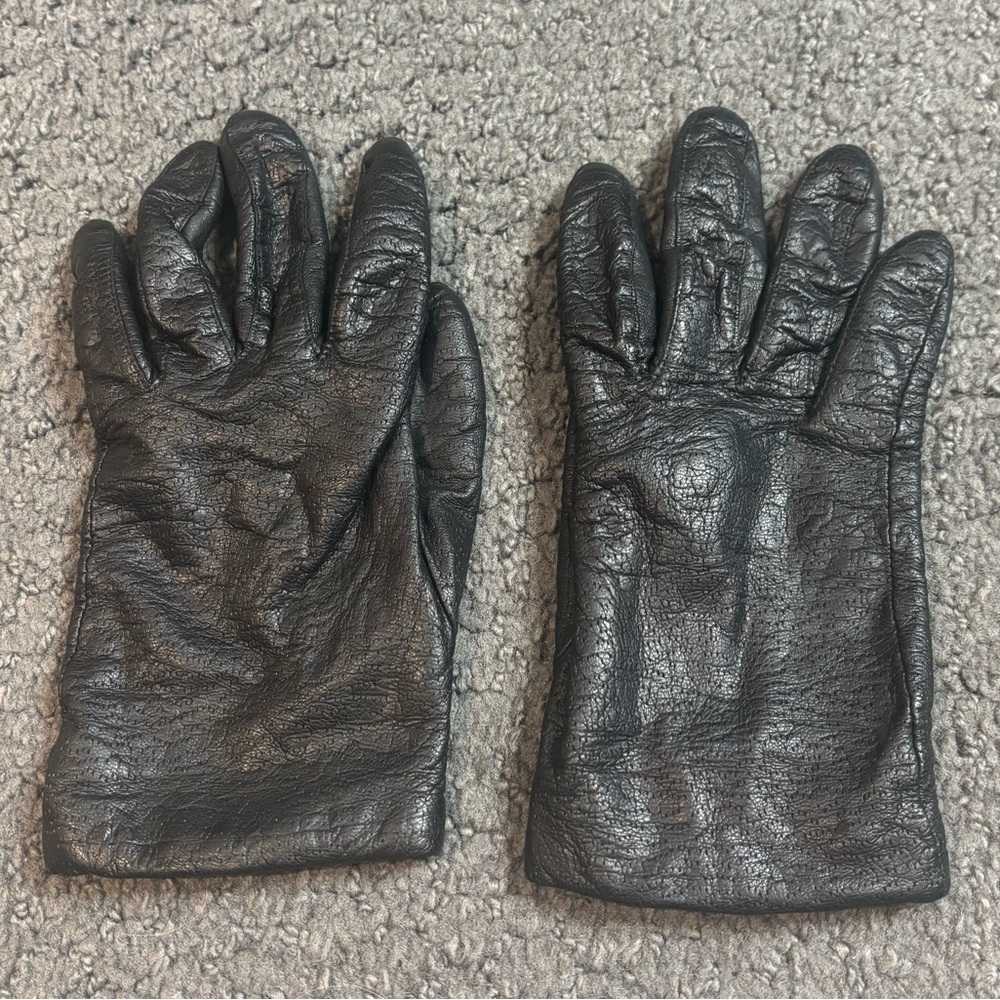 Vintage Fownes Gloves Womens Genuine Leather Black Size Medium Wrist Length